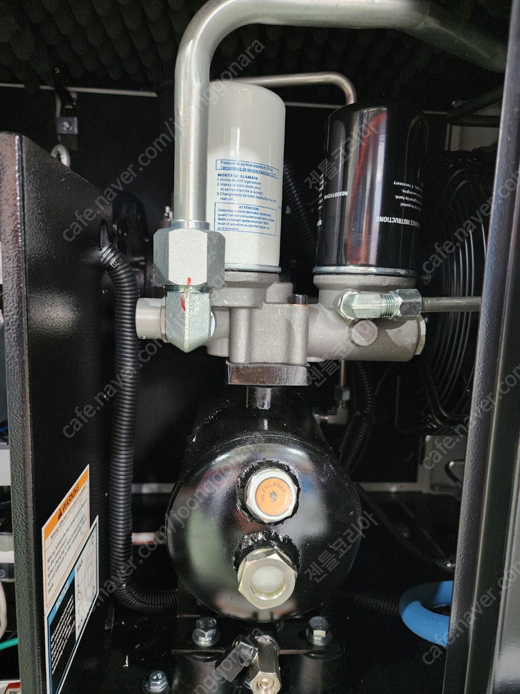 전시상품 - 단상 220v 5마력 스크류 콤프레샤--4