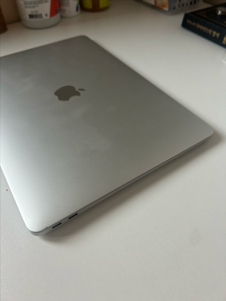 맥북 에어 A2179 노트북 2020년식 팝니다--2