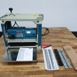 마끼다 2012NB 전기대패