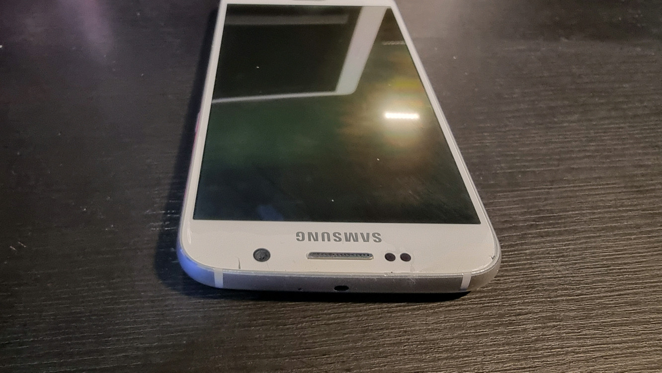 갤럭시 S6 액정상태 좋음 / 정상작동--2