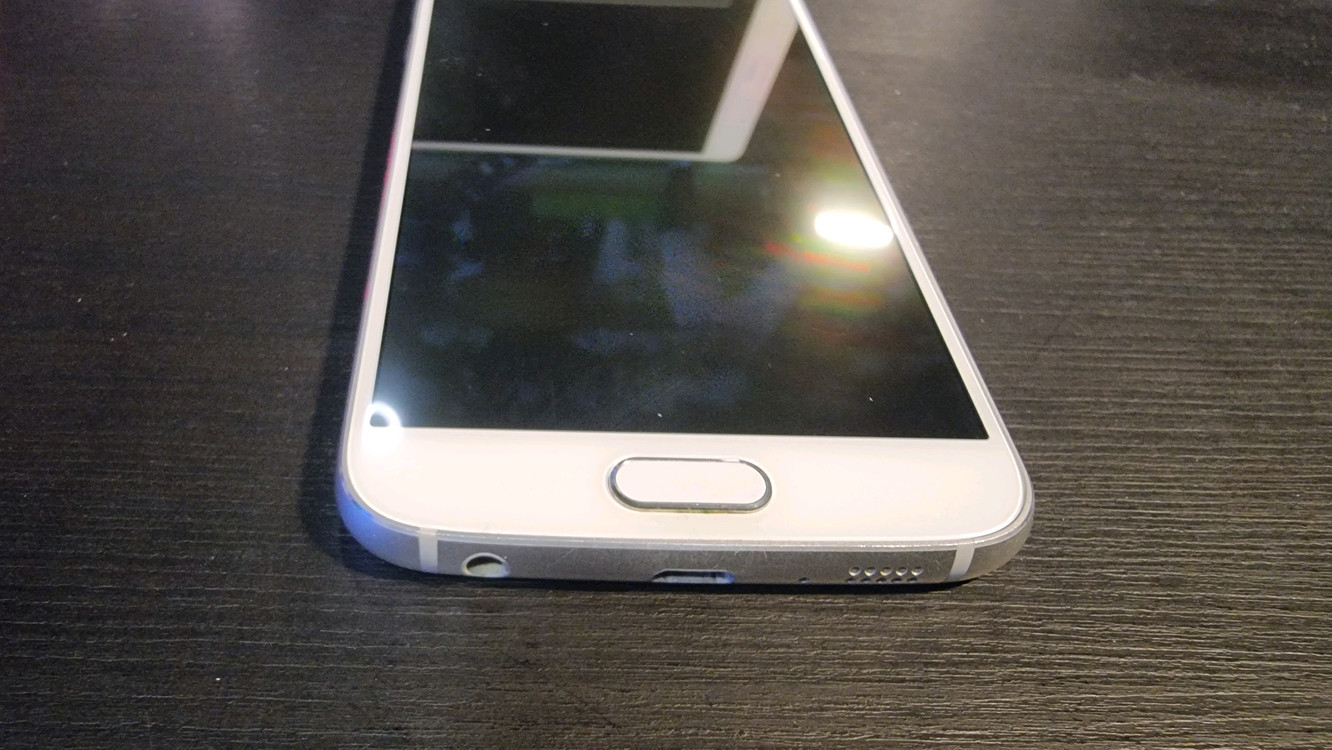 갤럭시 S6 액정상태 좋음 / 정상작동--3