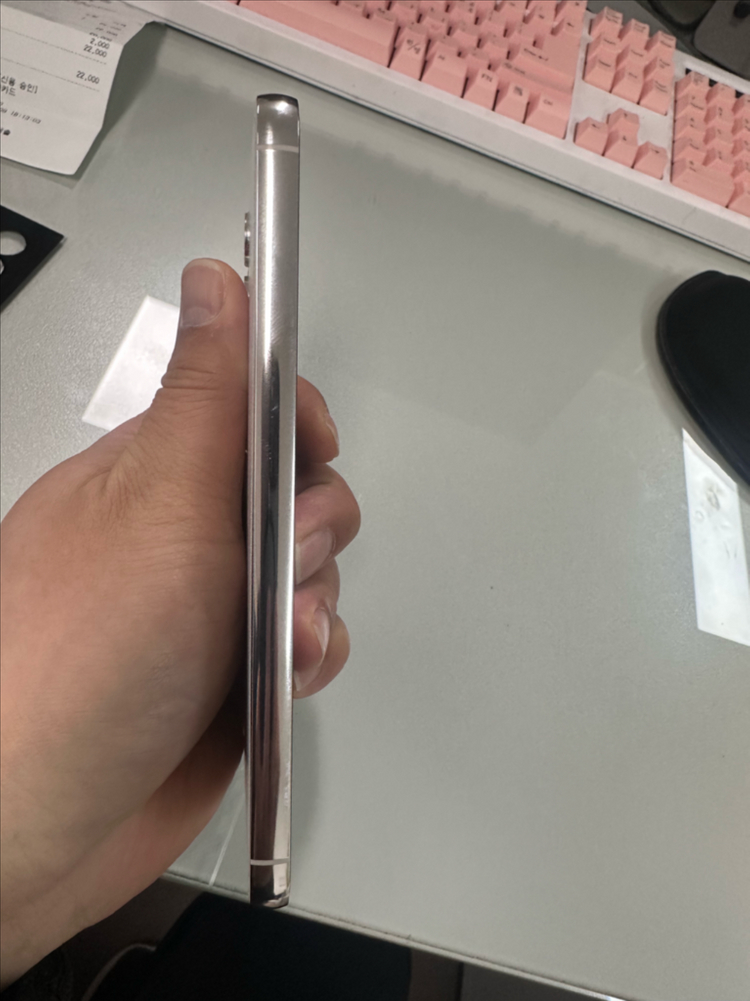 갤럭시 s23플러스 512기가 워치4 44사이즈일괄팝니다--7