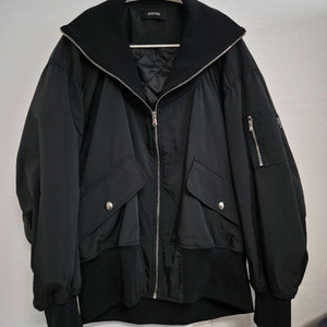 SYSTEM 시스템 점퍼 판매합니다.