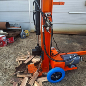 장작기계 유압도끼 캠핑용장작기계 자동장작기계 자동장작분할기계 유압도끼 자동캠핑용장작기계 장작기계 유압도끼