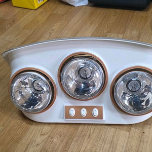 욕실난방기 3구 이미지