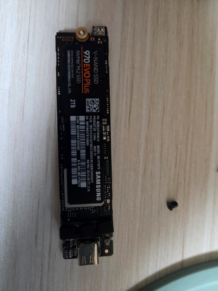 삼성 970 evo plus 2tb--1