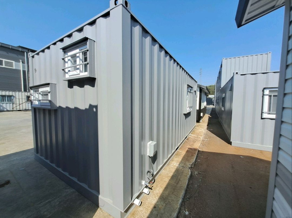 신품 이동식 숙소.농막 3*6 컨테이너 팝니다 이미지