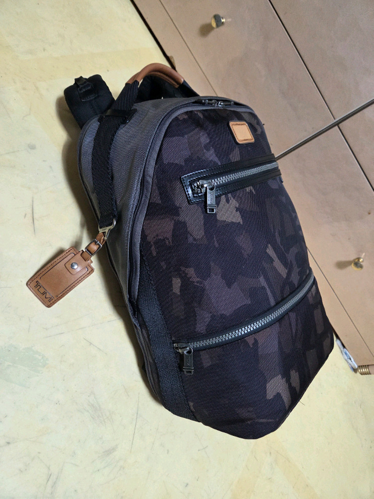 투미 정품 알파브라보 캐논 백팩 거의새제품--4