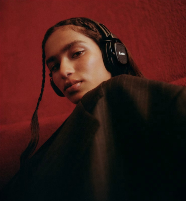 (미개봉 새상품) 마샬 메이저5 블루투스 헤드폰 블랙 정품--4