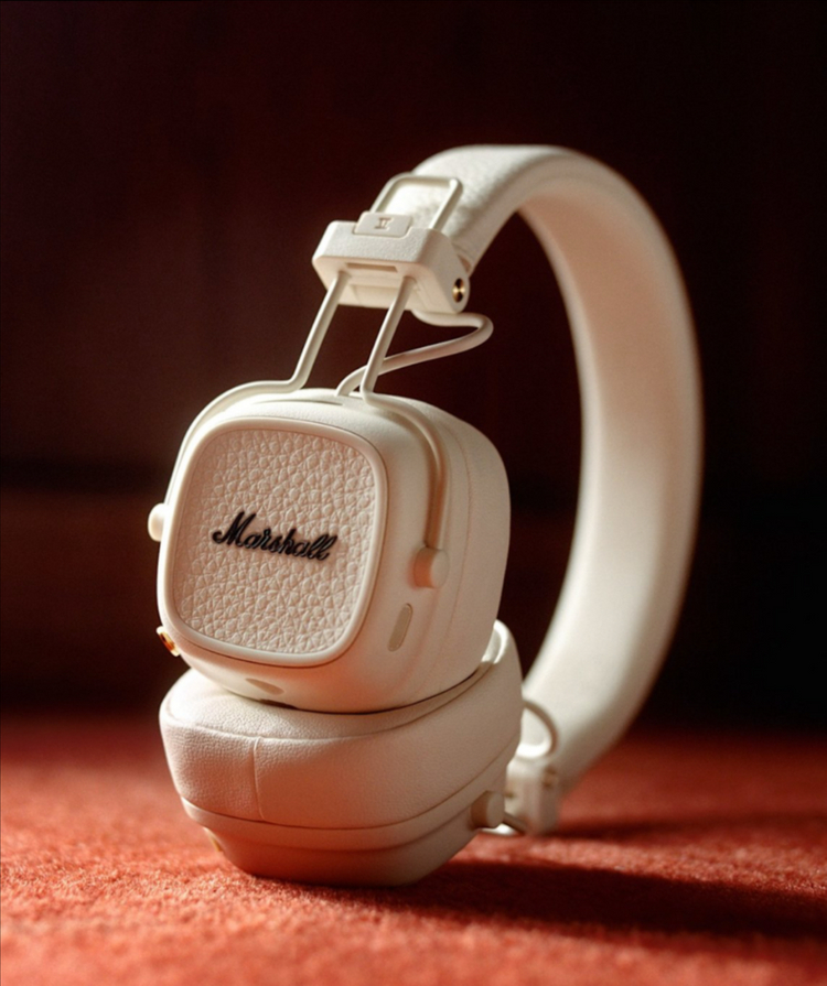(미개봉 새상품) 마샬 메이저5 블루투스 헤드폰 크림색 정품--4