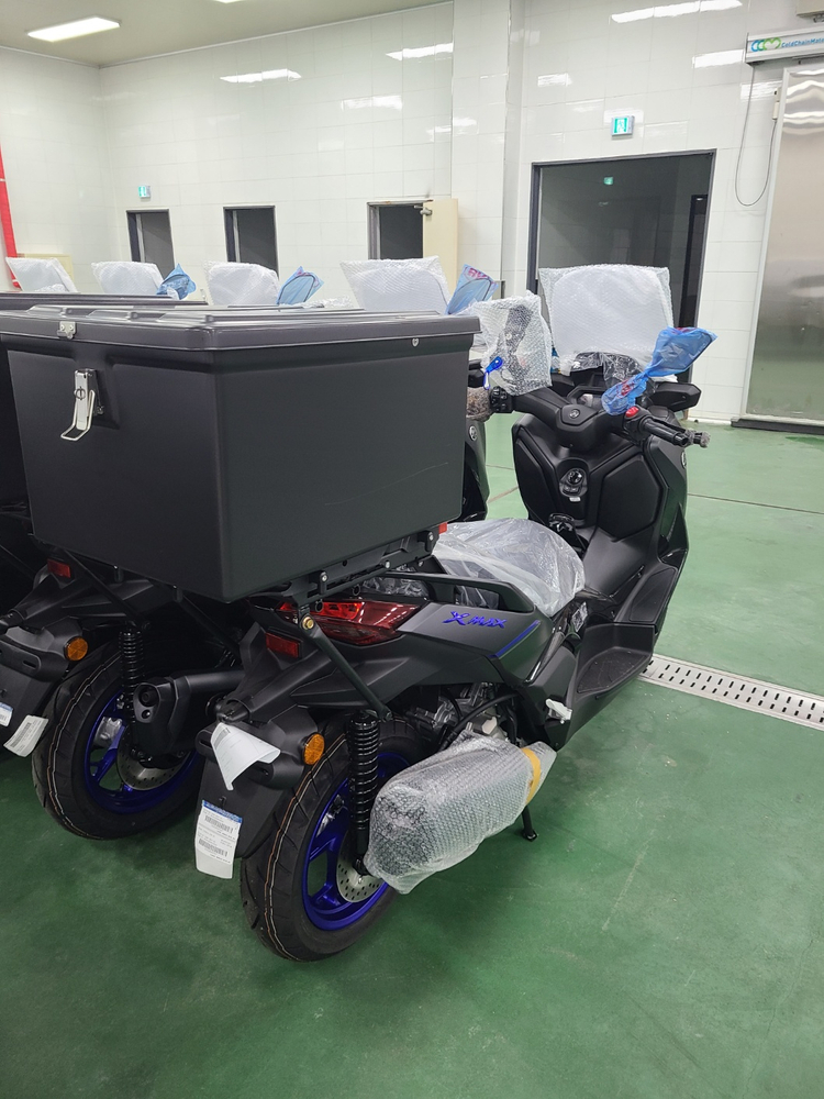 야마하 xmax300 배달 오토바이 스쿠터--1
