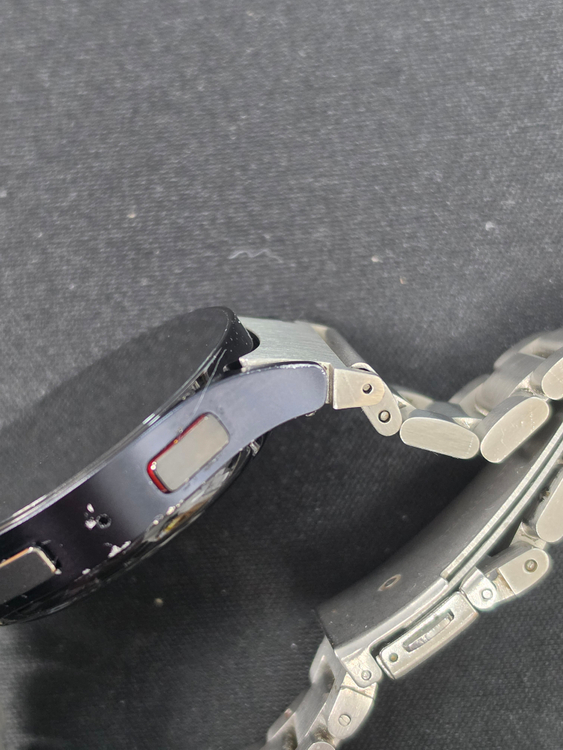 갤럭시 워치 6 (SM-R935N) 40mm 그라파이트--2