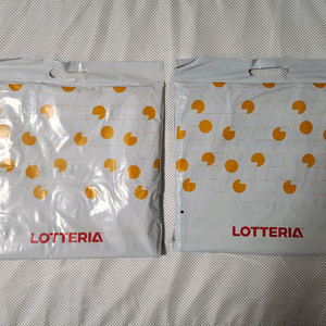 롯데리아 포켓몬 에코백 키링 세트 이미지