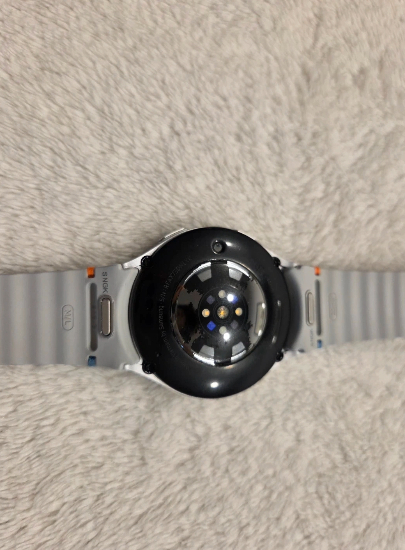 갤럭시 워치7 44mm 실버 풀박스--4