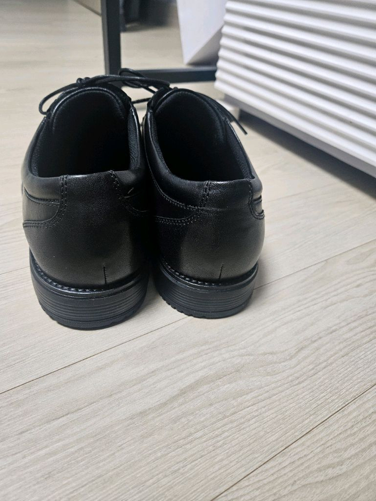 새상품) 락포트 정장구두 265 토탈모션 털핀 캡토 RM0125 이미지