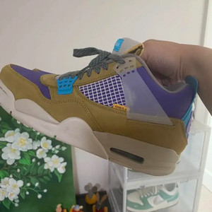 조던4 유니온 데저트 모스 275