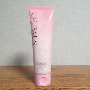 그로우어스 샤이닝 테라피 쉬머 스크럽 이미지