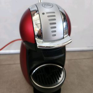 돌체구스토 커피머신 이미지