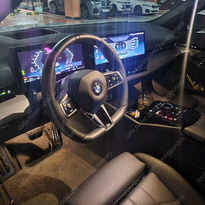 BMW 5시리즈 (G60) 520i xDrive M 스포츠 흰색