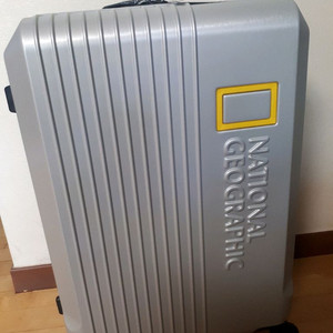 내셔널지오그래픽 24인치 두오모 캐리어 새상품