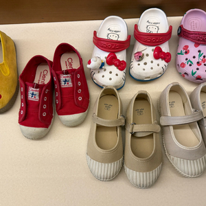 여아신발 150 씨엔타 아떼아떼스튜디오 크록스 키티