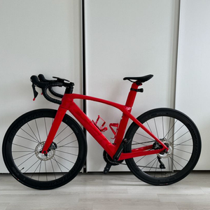 트랙 마돈 sl6 2022 바이퍼레드 52 이미지