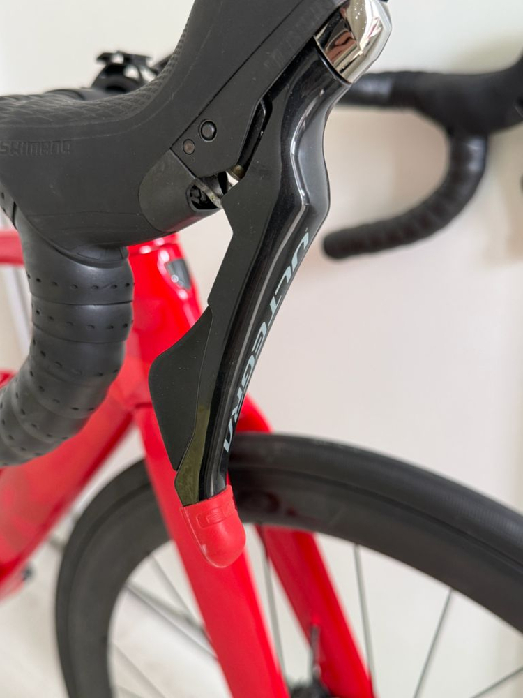 트랙 마돈 sl6 2022 바이퍼레드 52 이미지