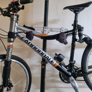 캐논데일 스카펠 mtb자전거 팝니다