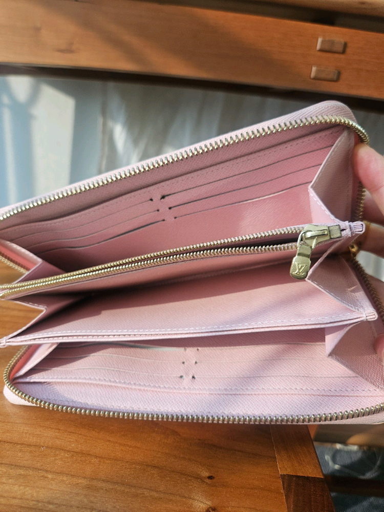 루이비통다미에 그라피트 장지갑--1