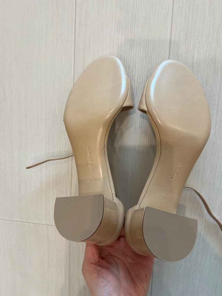 페레가모 샌들 8.5c--2