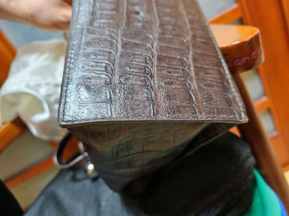 [정품/희귀] 빈티지 훌라(FURLA) 크로코 엠보 레더 토트백 (더스트백 포함) 이미지