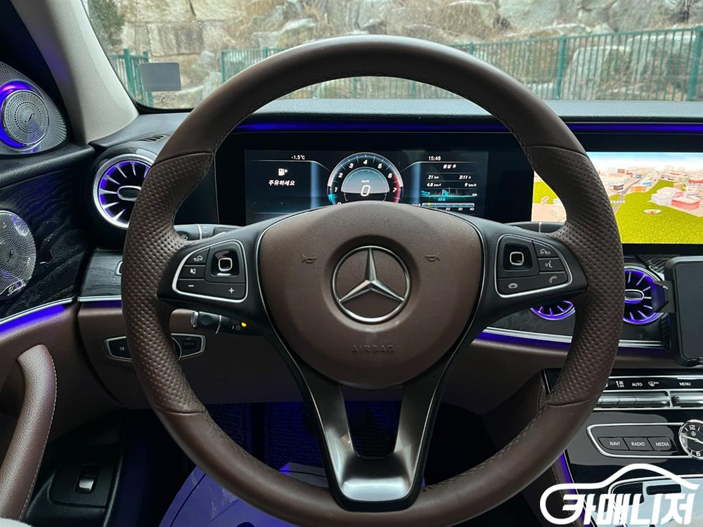 [벤츠]E-클래스 W213 E300 아방가르드 #3월급매 이미지