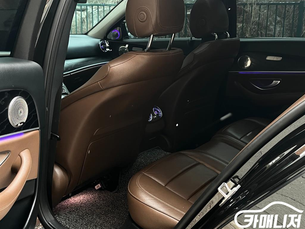 [벤츠]E-클래스 W213 E300 아방가르드 #3월급매 이미지