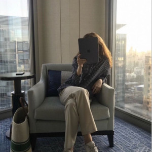 시엔느 클래식 코튼팬츠 이미지