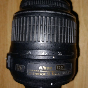 니콘 AF-S DX Nikkor 18-55mm f/3.5-5.6G VR II (니콘) 이미지