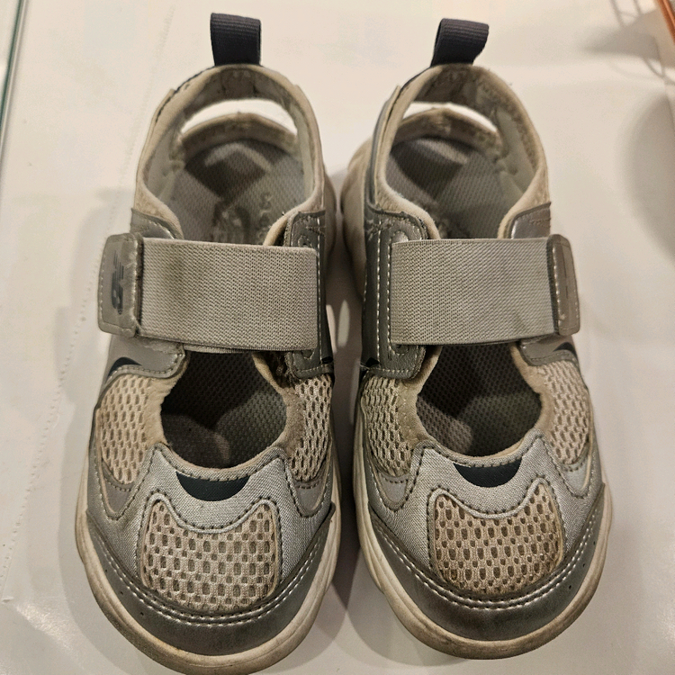 키즈 운동화 180--4