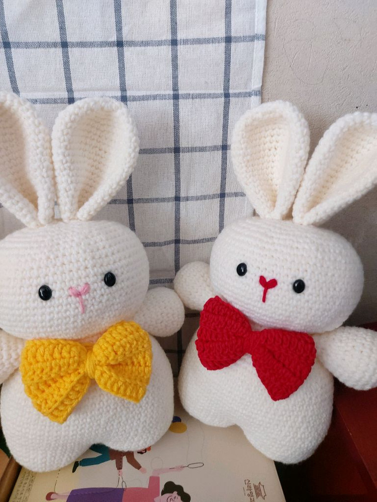 손뜨개 텔레토비 토끼 인형 세트 이미지