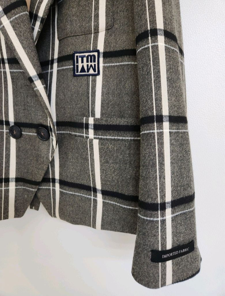 잇미샤 백버튼 체크자켓 55사이즈--8