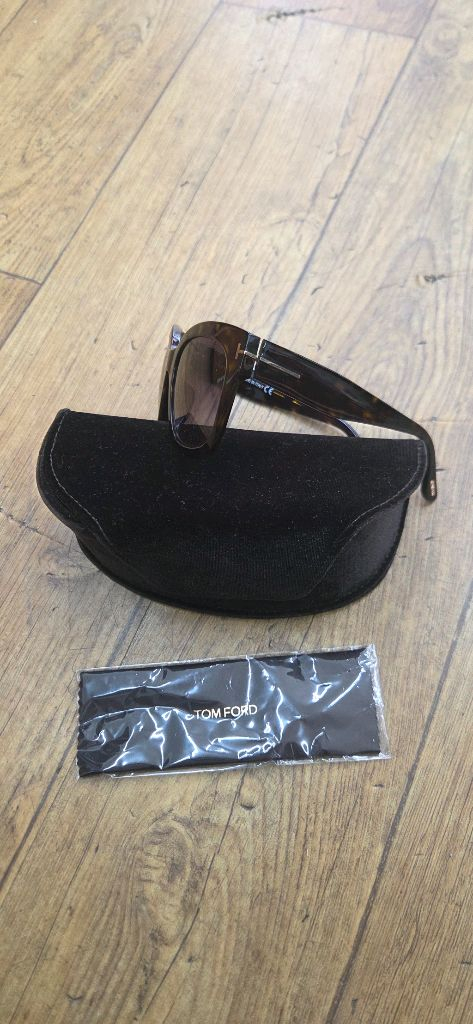톰포드 여성 선글라스 ㅡ정품--5