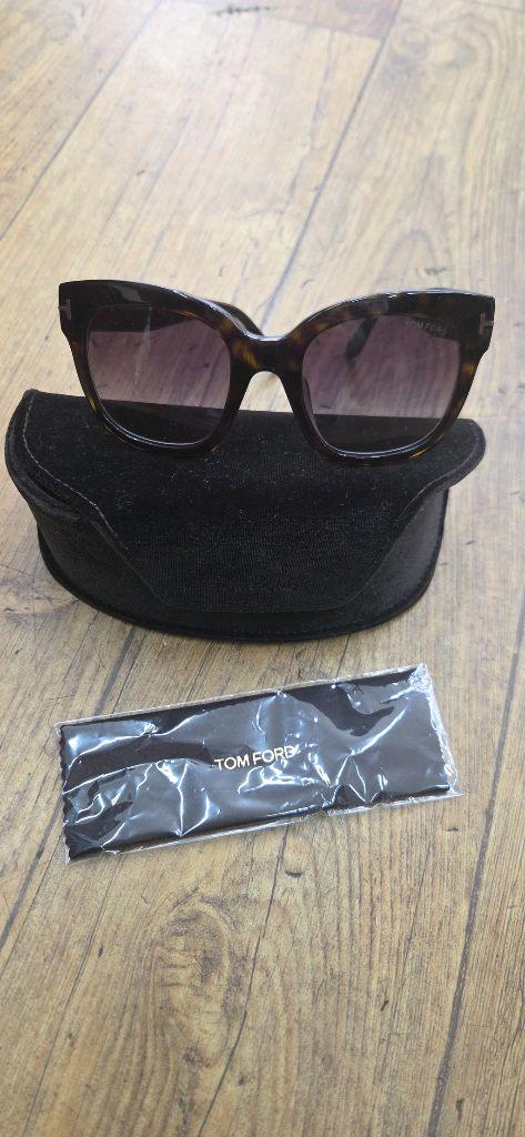 톰포드 여성 선글라스 ㅡ정품--6