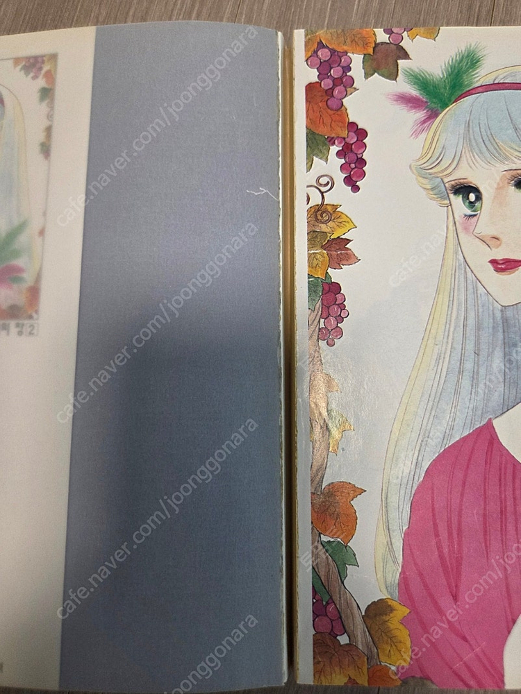 이혜순작가 소장본 자매의 창 이미지