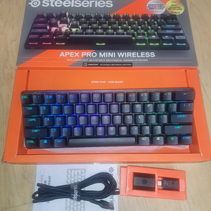 스틸시리즈 Apex Pro Mini Wireless 게이밍 키보드
