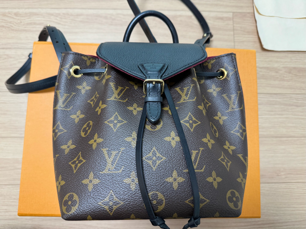 루이비통 몽수리 BB 모노그램 백팩--1