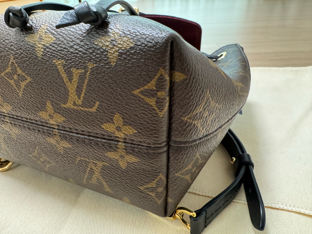 루이비통 몽수리 BB 모노그램 백팩--4