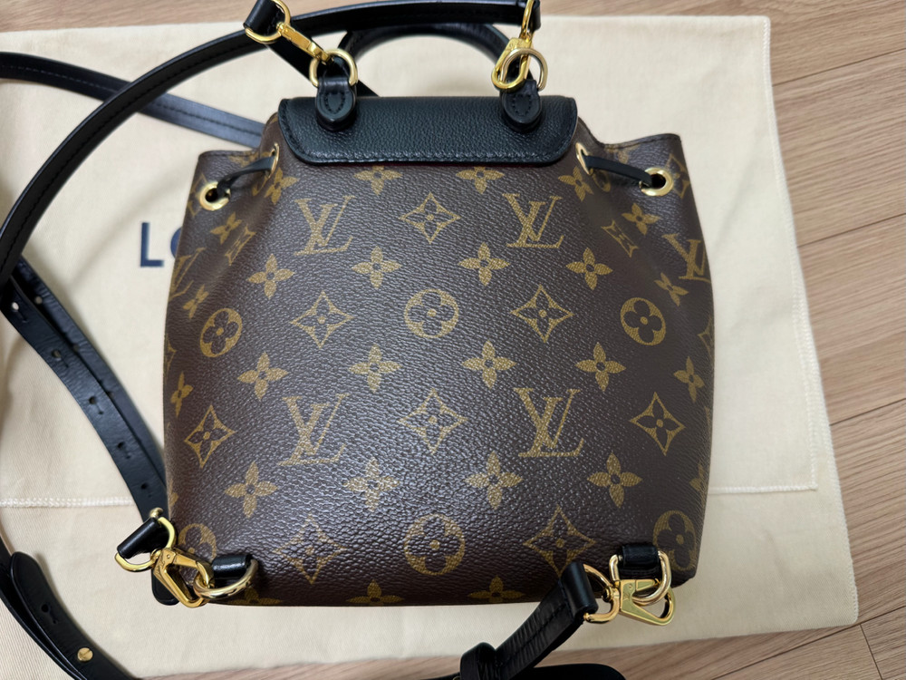 루이비통 몽수리 BB 모노그램 백팩--5