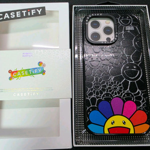 케이스티파이 무라카미 다카시 에디션 이미지