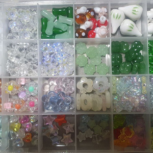 (재고없음/마지막) 다양한 세라믹, 아크릴 비즈 모음