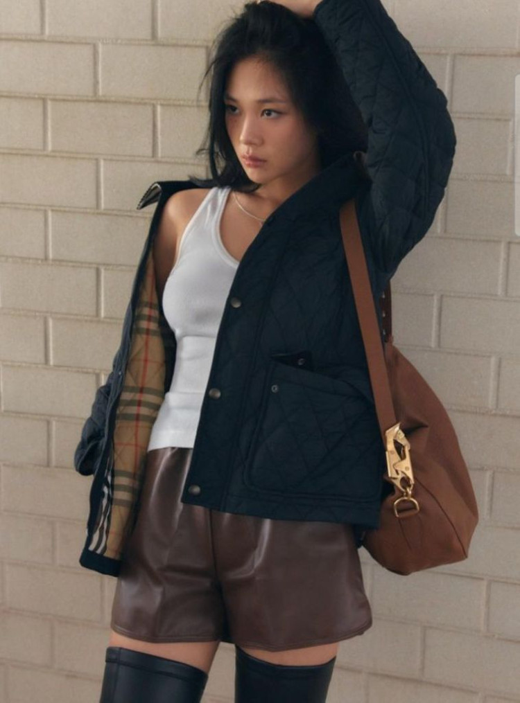 25년 국내백화점 정품 여성 버버리 퀼팅자켓 L사이즈 (정가 188만원)--6