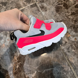 유아 나이키 에어맥스 아기신발 돌전후