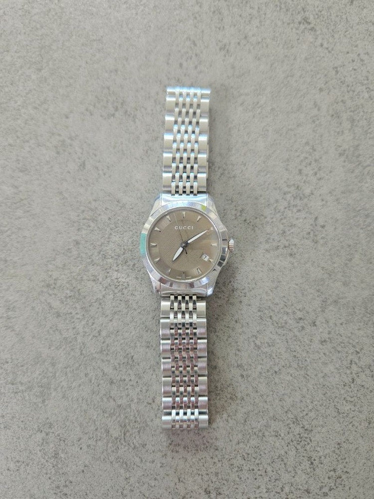 구찌 126.5 타임리스 시계 골드-택포50만원 이미지